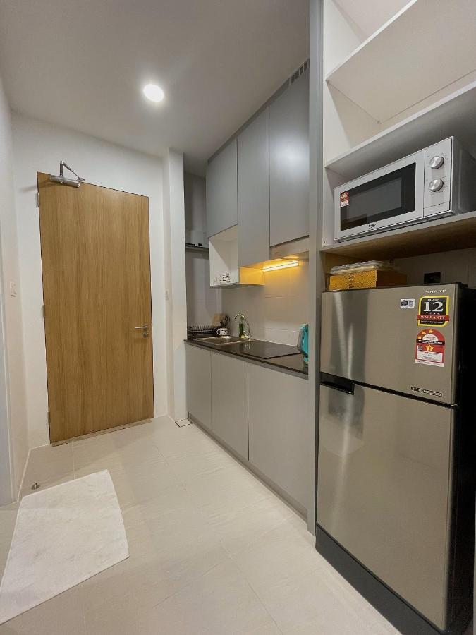 Cozzzy Hut @ Riverine Diamond Кучинг Экстерьер фото
